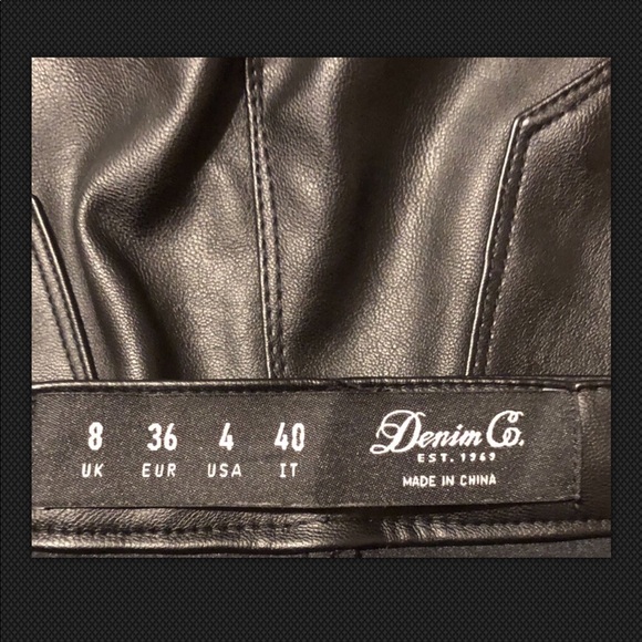 Denim Co. Black Leather Look/Feel Pants Size 4 - Picture 3 of 8
